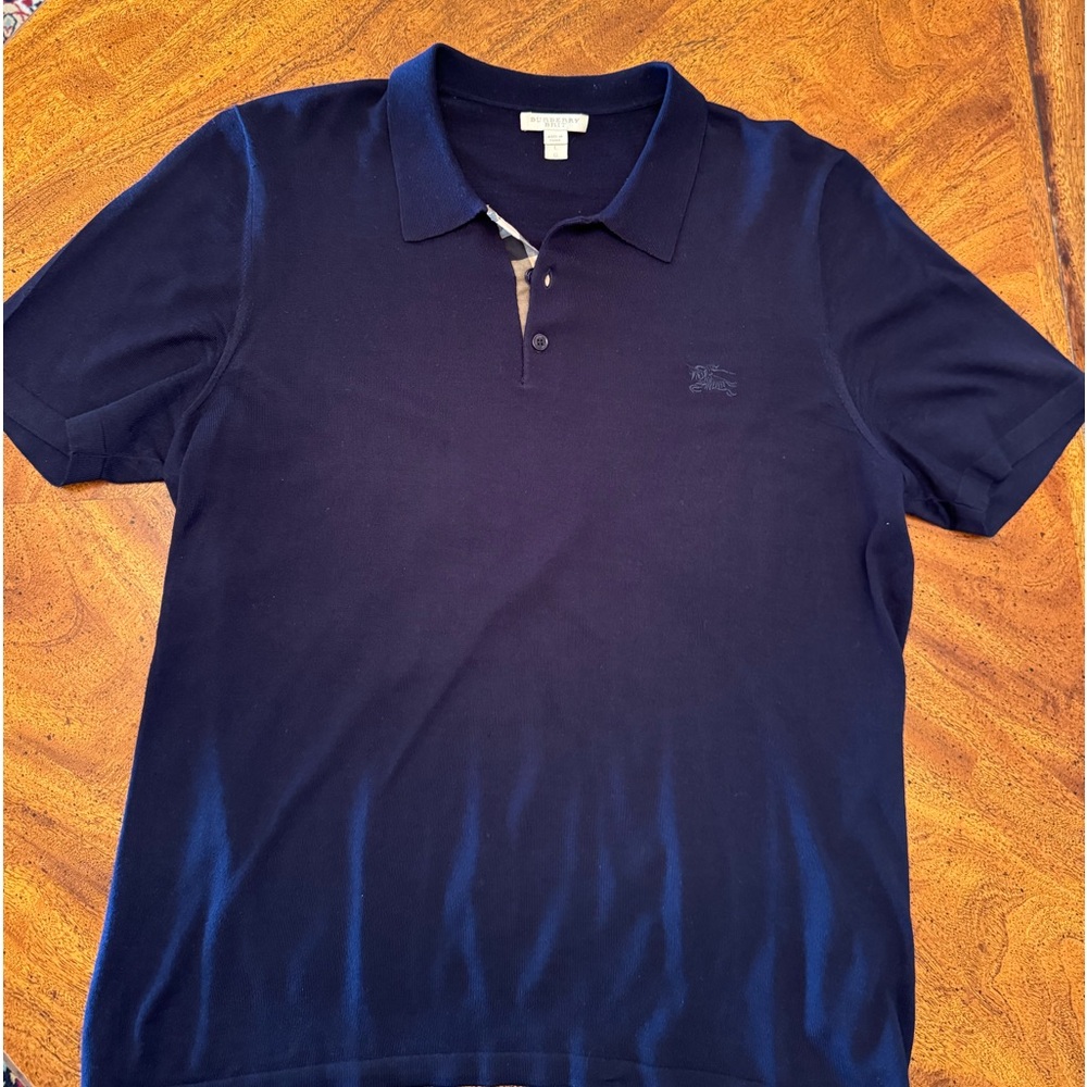 Burberry button down polo in blue size Large